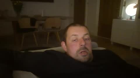 danishman1980 online show from May 6, 9:48 pm