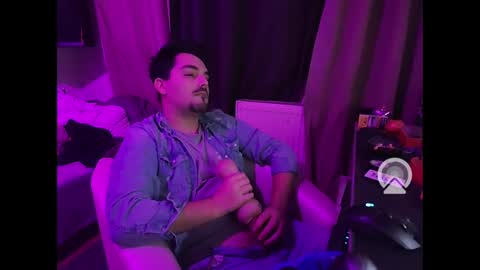 Danny online show from December 25, 7:13 pm