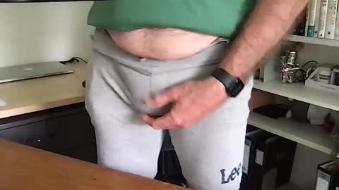 Snapshot of dannyfunboy chatting on January 22, 3:52 am Danny online show from January 22, 3:52 am
