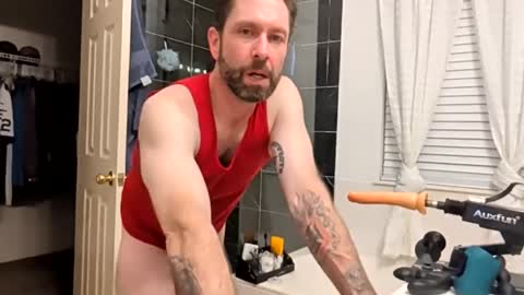 danooo1984 online show from April 1, 2:35 am