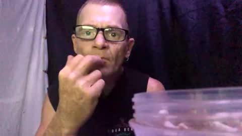 dansone21 online show from September 19, 4:46 am