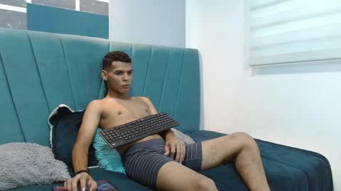 dante_black_1 online show from May 9, 12:06 pm