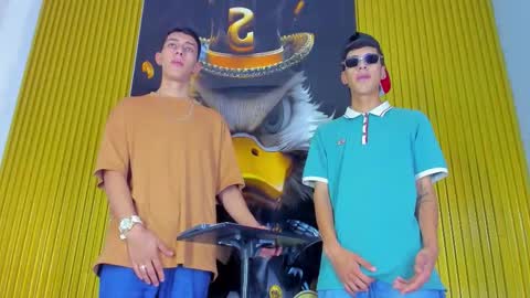 dante_brown1 online show from October 24, 10:00 pm