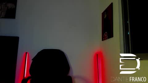 Snapshot of dante_franco chatting on October 8, 12:37 am dante_franco online show from October 8, 12:37 am