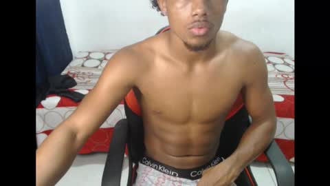Snapshot of dante_hot25 chatting on October 22, 12:13 am Dani online show from October 22, 12:13 am
