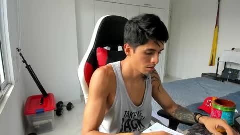 X Dante7373574 online show from June 1, 9:48 pm