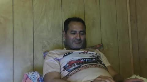 Snapshot of dantehot82 chatting on December 29, 12:41 am dantehot82 online show from December 29, 12:41 am