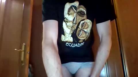 danydotado online show from December 19, 7:05 am