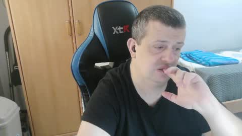 danysanchez1981 online show from March 27, 10:49 am