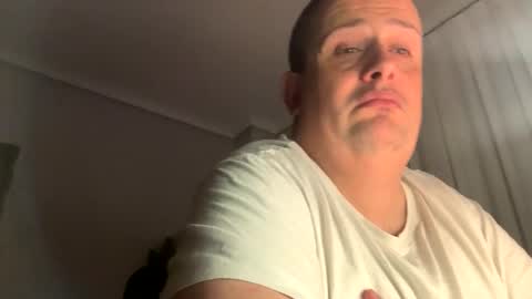 danysanchez1981 online show from March 3, 10:38 pm