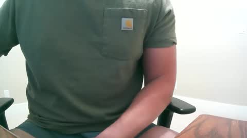 Darren14 online show from February 19, 9:00 pm