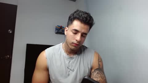 Darius Phoenix  online show from February 5, 11:34 pm