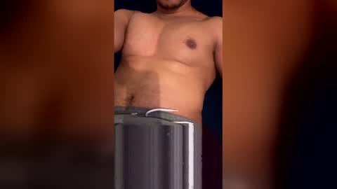 darklight69s25 online show from April 17, 11:40 pm