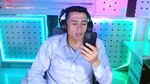 DARKO0717 online show from February 4, 6:36 pm