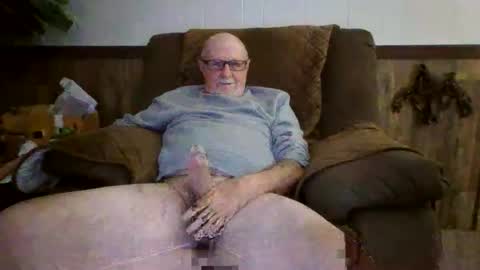 Snapshot of dave571960 chatting on October 14, 11:23 pm dave571960 online show from October 14, 11:23 pm