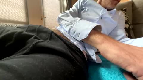 dave76b online show from February 5, 1:44 pm