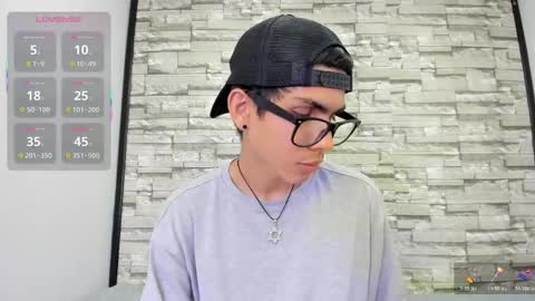 dave_925_ online show from April 20, 7:05 pm