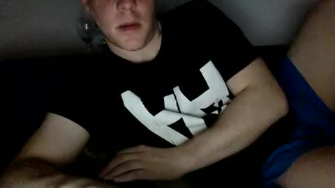 daveb709709709 online show from February 3, 2:53 am