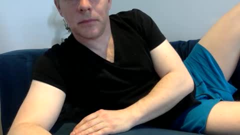 daveb709709709 online show from April 6, 4:19 pm