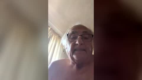 david184452 online show from June 24, 8:50 am