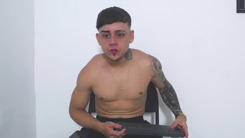 luis online show from September 14, 3:30 am