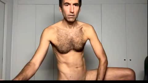 Snapshot of david_spanish chatting on October 28, 5:21 am David Cock online show from October 28, 5:21 am