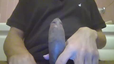 Snapshot of davidbigdick24 chatting on February 4, 9:41 pm David online show from February 4, 9:41 pm