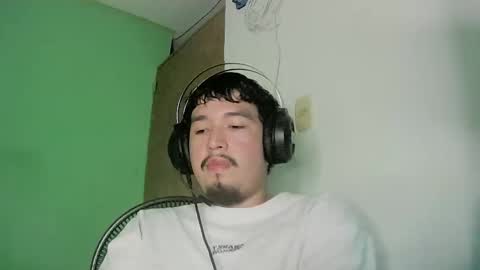 DavidSkinny online show from February 20, 3:25 am