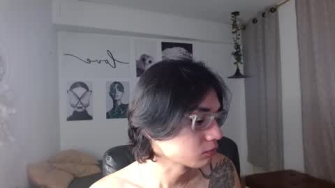 davoxer online show from November 9, 5:33 am