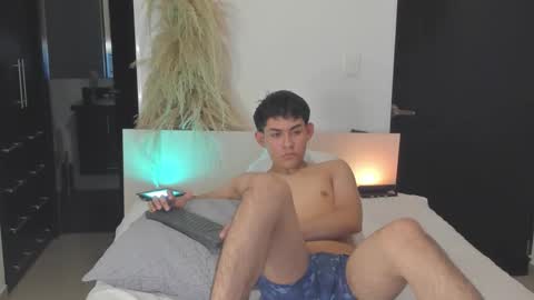 dayner_fox online show from November 30, 11:51 pm