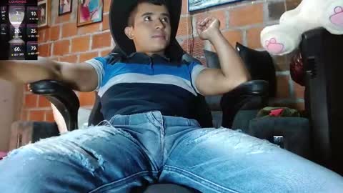 dayro_dduran online show from February 8, 7:40 pm