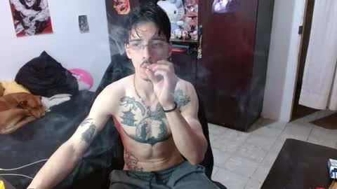 dazzayy online show from May 3, 12:13 am