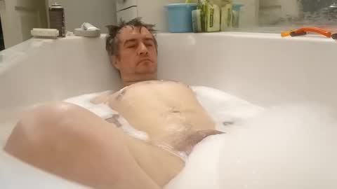 Dazzill online show from February 1, 11:10 am