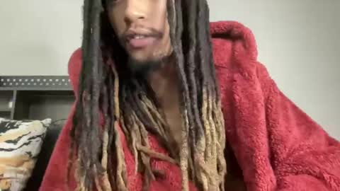 Snapshot of ddave91 chatting on February 8, 4:03 am Dave Diamond online show from February 8, 4:03 am