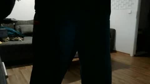 robert online show from March 16, 4:11 pm