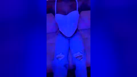 white dragon online show from July 14, 11:22 pm