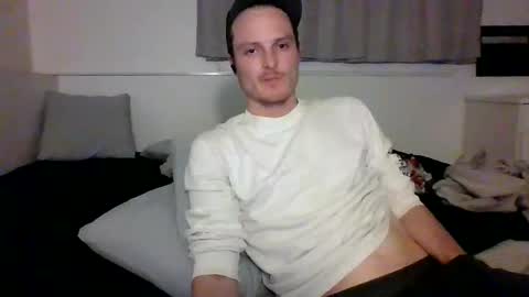 Dee4dayz online show from April 1, 12:56 am