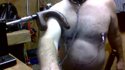 Snapshot of deepthroat227 chatting on December 23, 10:33 pm Deepthroat My Big Dildos online show from December 23, 10:33 pm