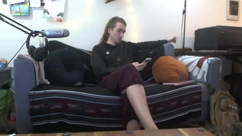 Snapshot of definatelyvegan chatting on February 16, 9:27 pm definatelyvegan online show from February 16, 9:27 pm