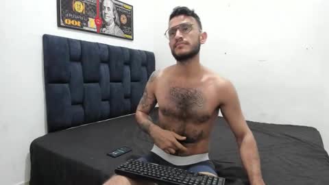 deilnal_zafiro online show from December 3, 2:39 am