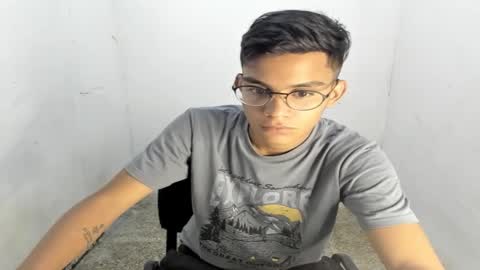 Snapshot of deivi_colins chatting on October 9, 9:31 pm deivi_colins online show from October 9, 9:31 pm