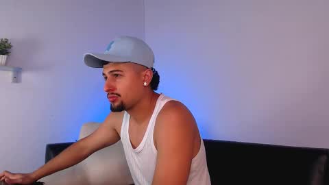  DEIVY  online show from March 19, 1:53 am