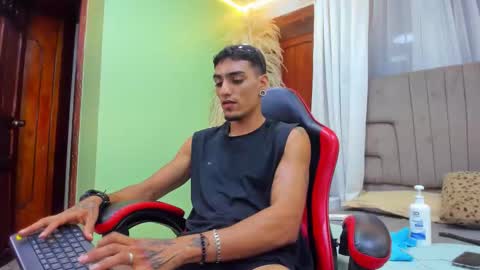 Dennis Kinsey online show from March 8, 2:04 am