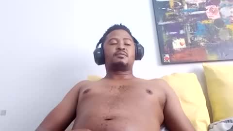 mastER blACK online show from April 11, 7:04 am