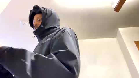 Denzel King3 online show from December 1, 6:44 pm