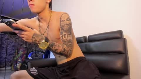 Dereck Boy online show from April 1, 4:25 am