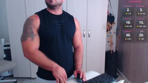 Derek online show from June 1, 7:58 pm