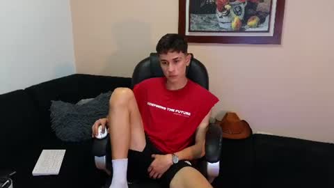 Derek online show from July 22, 1:52 am