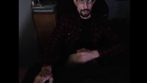 dermattes online show from October 18, 4:01 pm