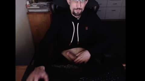 dermattes online show from January 4, 2:04 pm